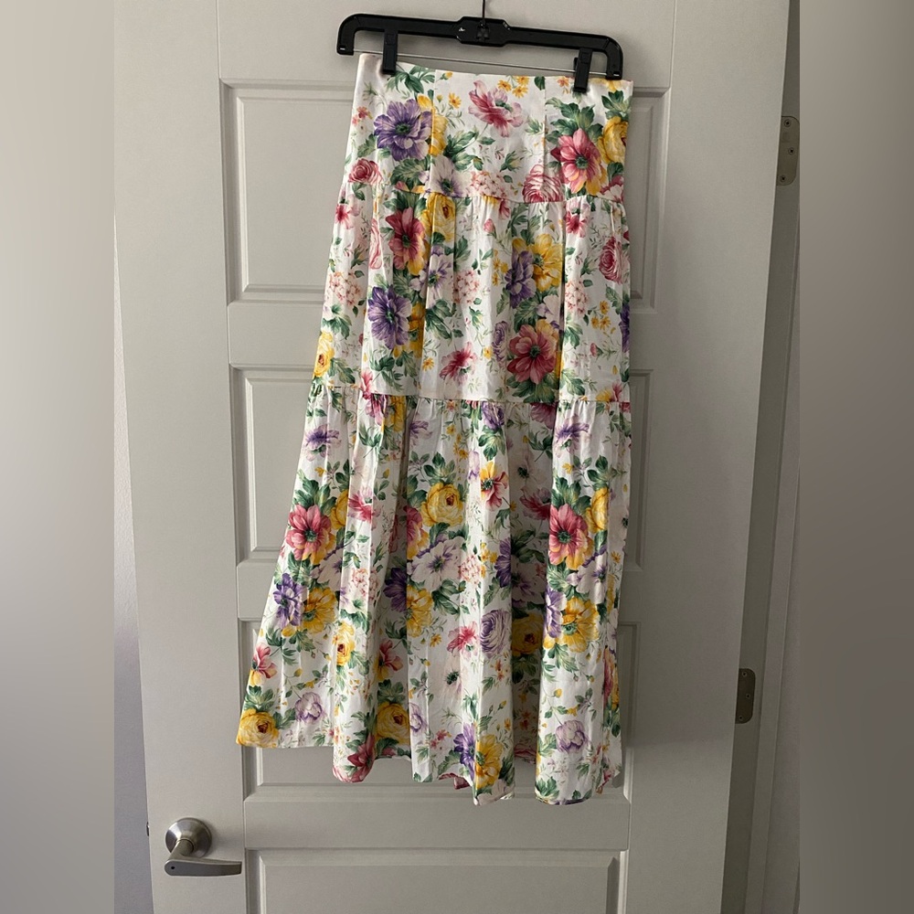 Petersyn Floral Skirt